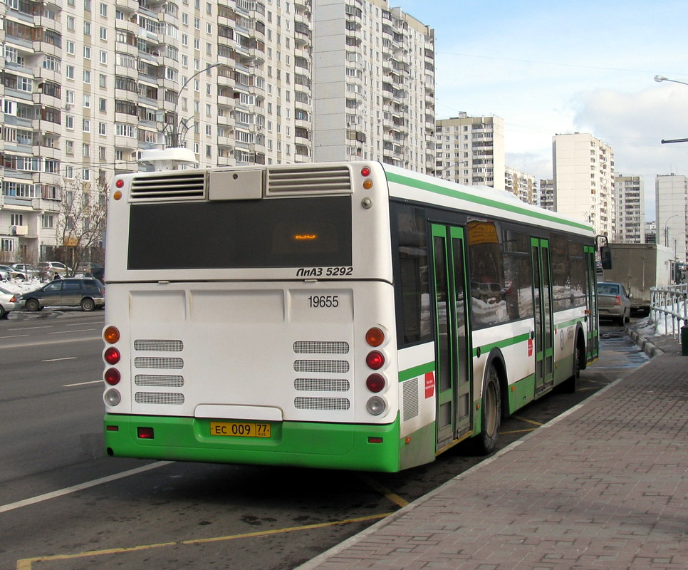 Moskwa, LiAZ-5292.22 (2-2-2) Nr 19655