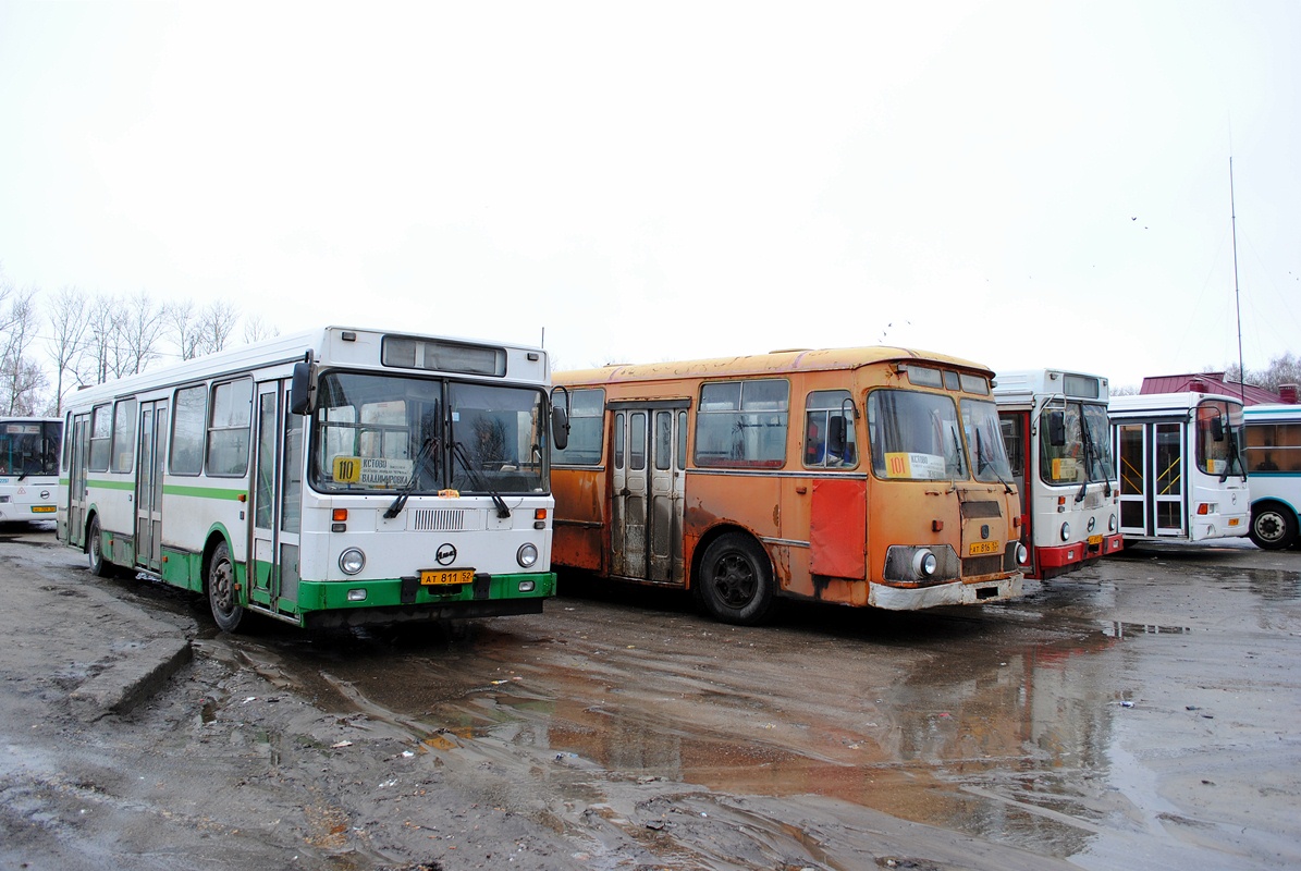 Nizhegorodskaya region, LiAZ-5256.25 Nr. 327; Nizhegorodskaya region — Bus stations, End Stations