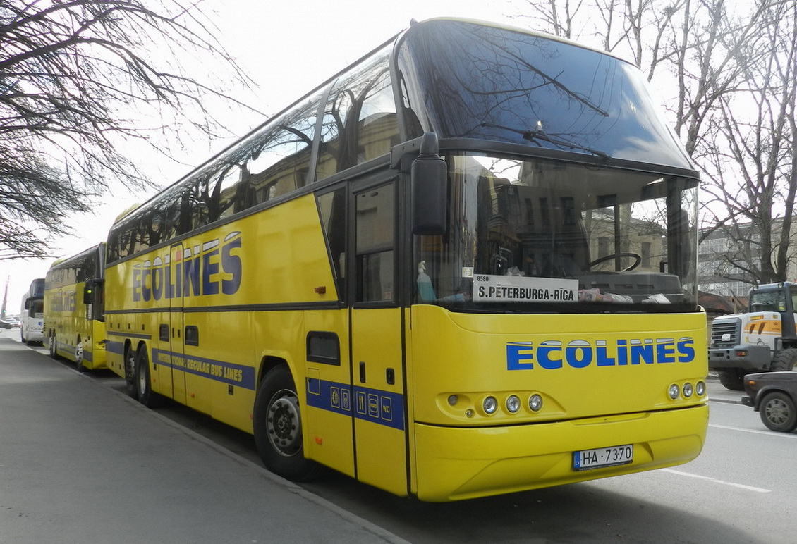 Латвия, Neoplan N116/3HL Cityliner № 208