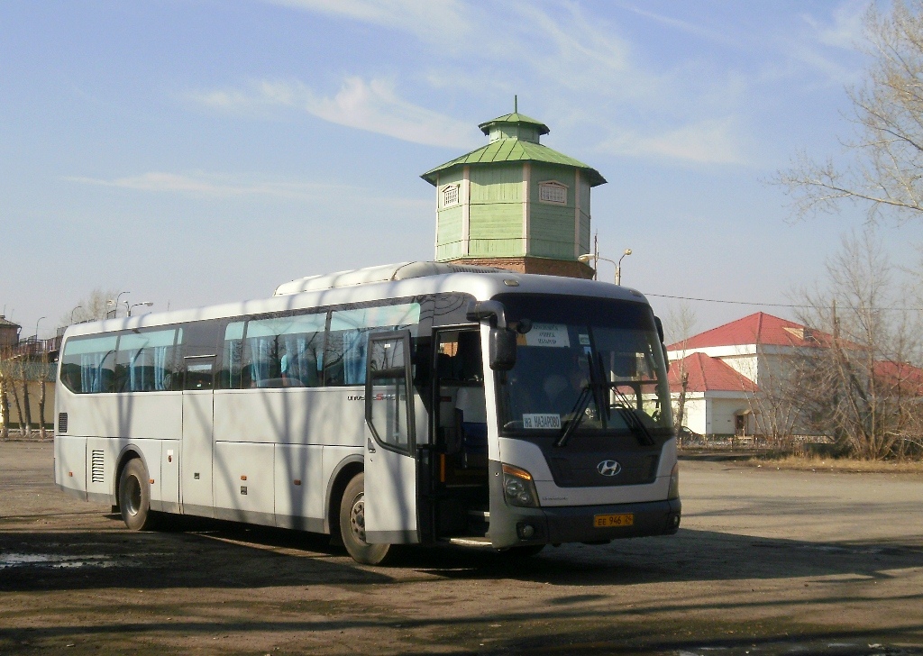 Красноярский край, Hyundai Universe Space Luxury № ЕЕ 946 24