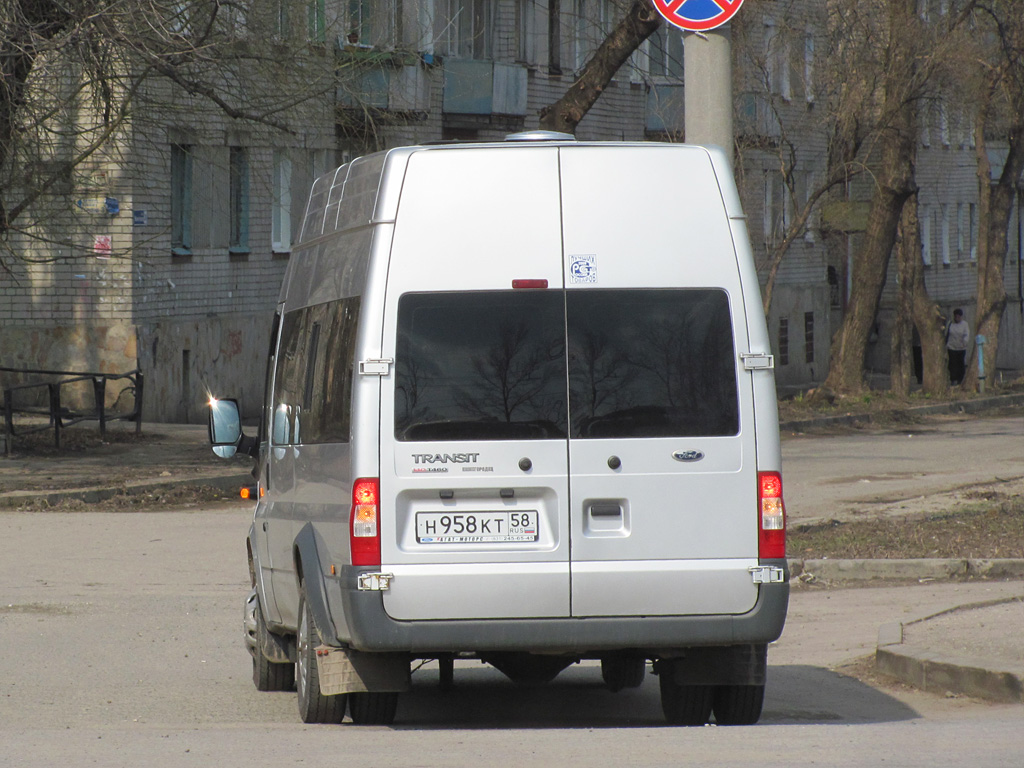 Пензенская область, Нижегородец-222702 (Ford Transit) № Н 958 ТК 58