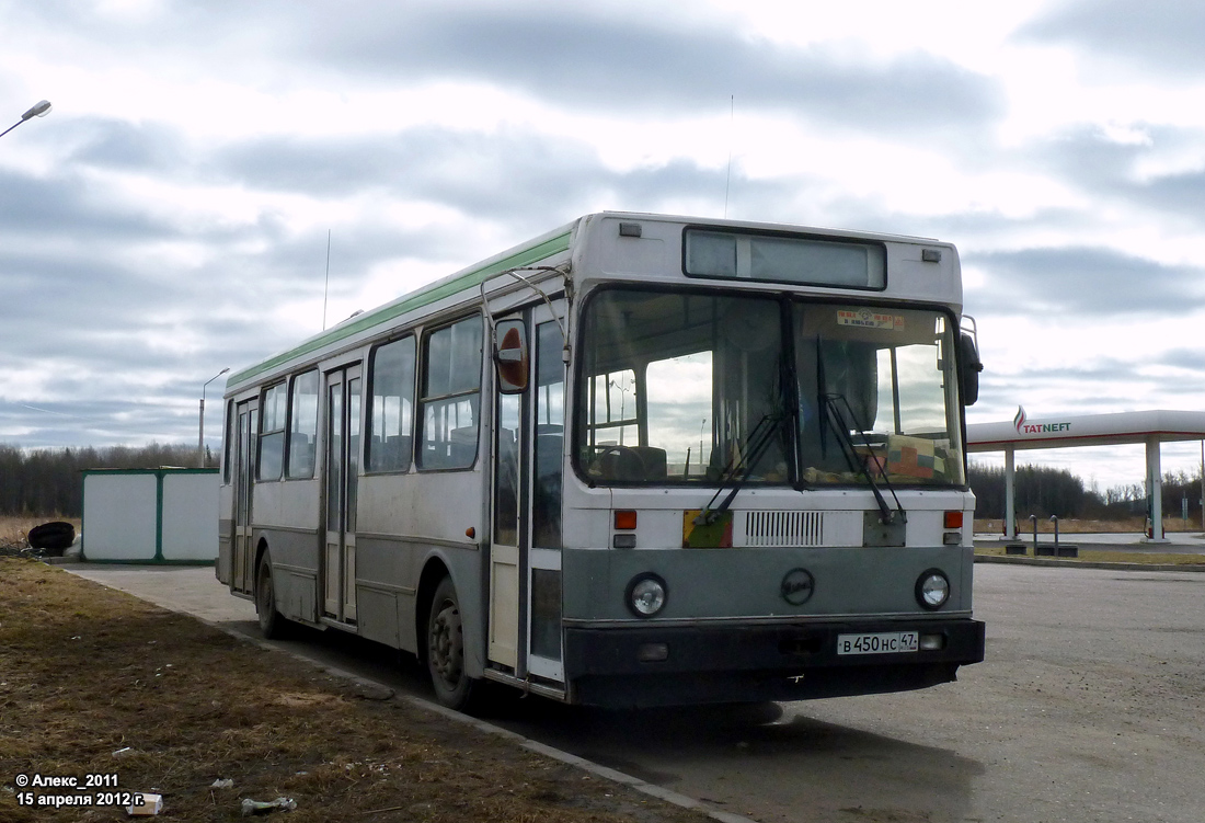 Ленинградская область, ЛиАЗ-5256 (ТоАЗ) № В 450 НС 47
