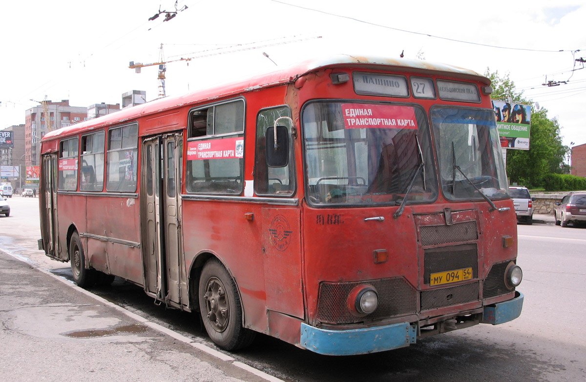 Новосибирская область, ЛиАЗ-677М № 8138