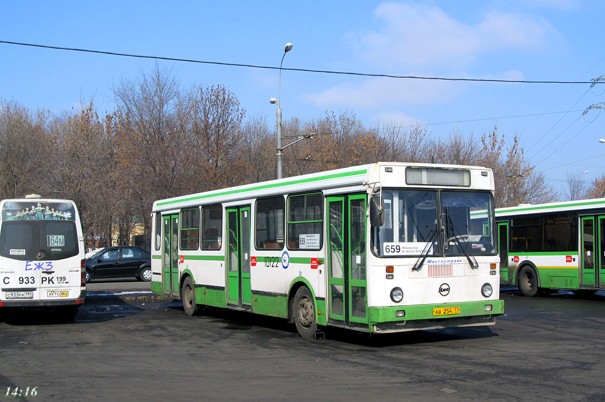 Москва, ЛиАЗ-5256.25 № 10122