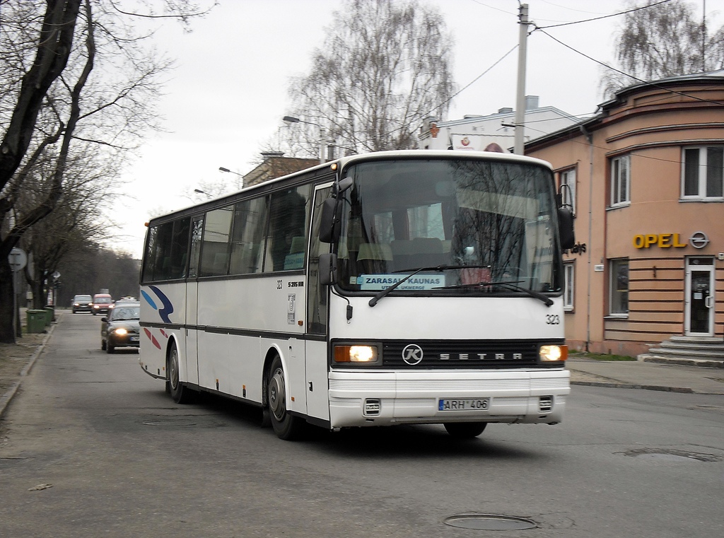 Литва, Setra S215HR № 323