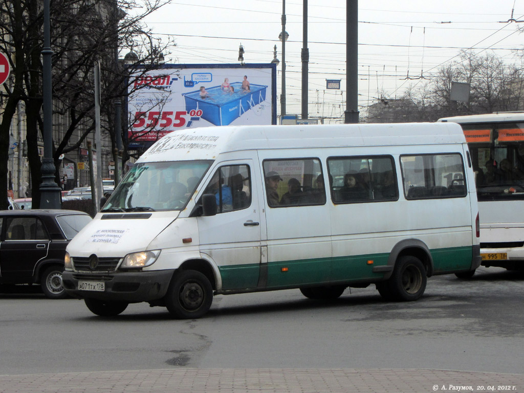 Petrohrad, Mercedes-Benz Sprinter W904 408CDI č. А 071 ТХ 178