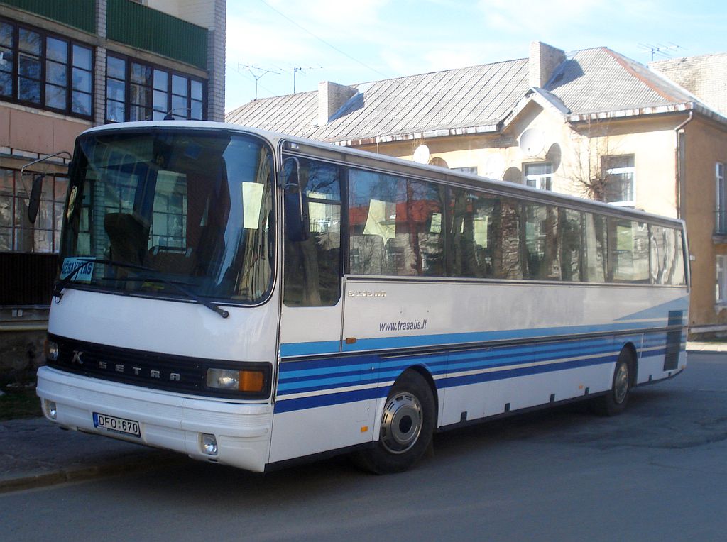 Литва, Setra S215HR № DFO 670