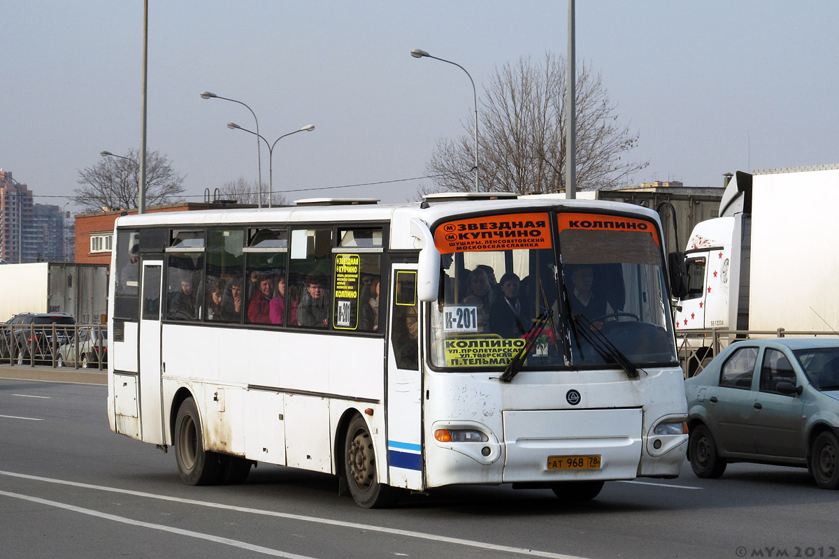 Санкт-Петербург, КАвЗ-4238-00 № 2033