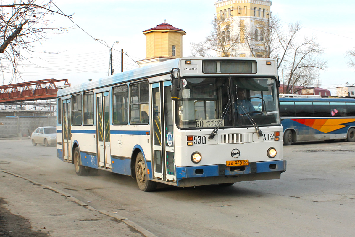 Свердловская область, ЛиАЗ-5256.40 № 530