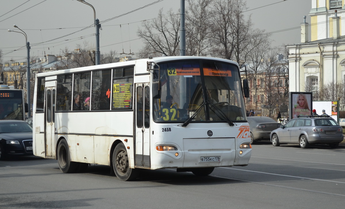 Санкт-Петербург, КАвЗ-4235-03 № 2458