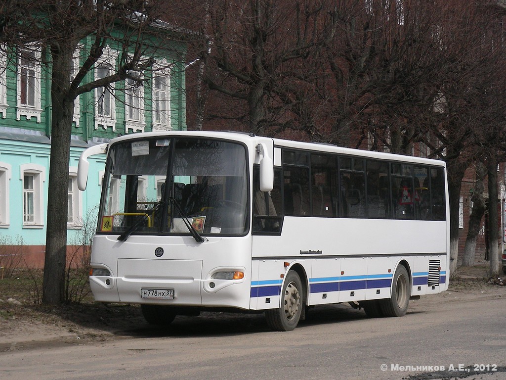 Ивановская область, КАвЗ-4238-02 № Н 778 НХ 37