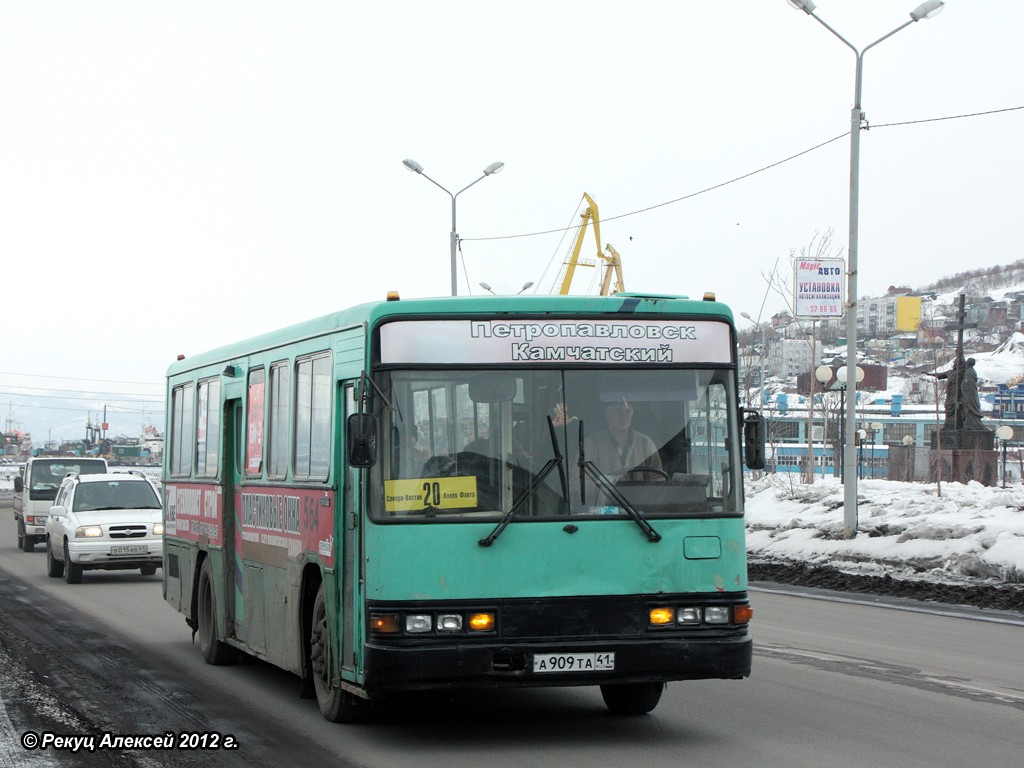 Камчатский край, Daewoo BS106 Royal City (Busan) № 564