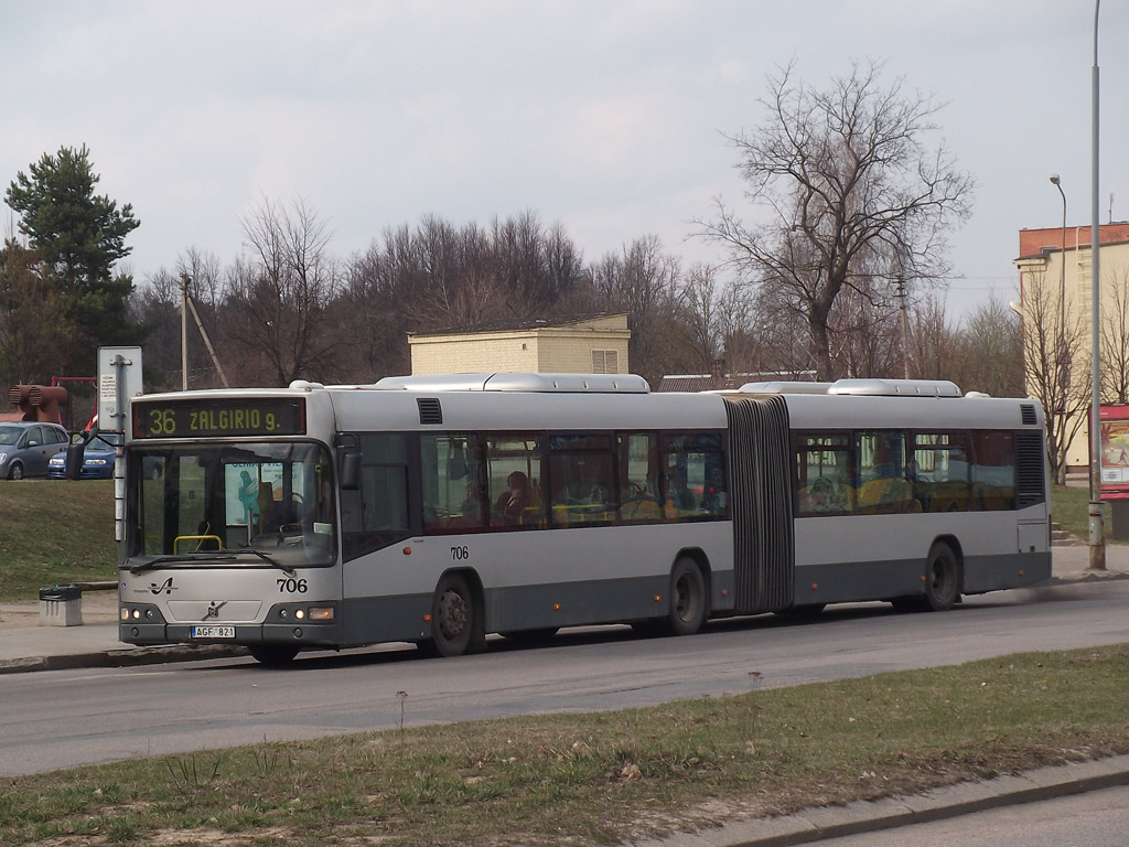 Литва, Volvo 7700A № 706
