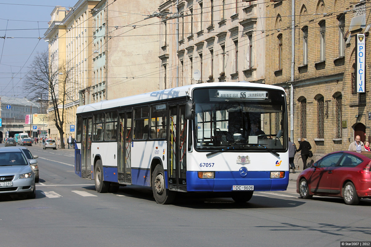 Латвия, Mercedes-Benz O345 № 67057