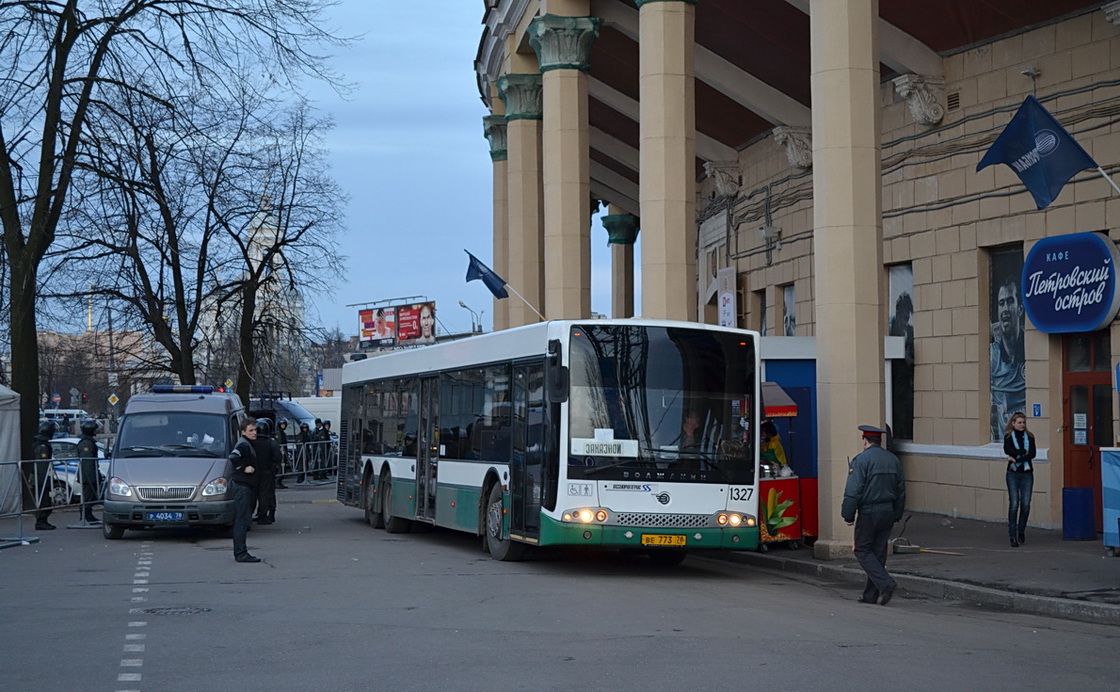 Санкт-Петербург, Волжанин-6270.06 