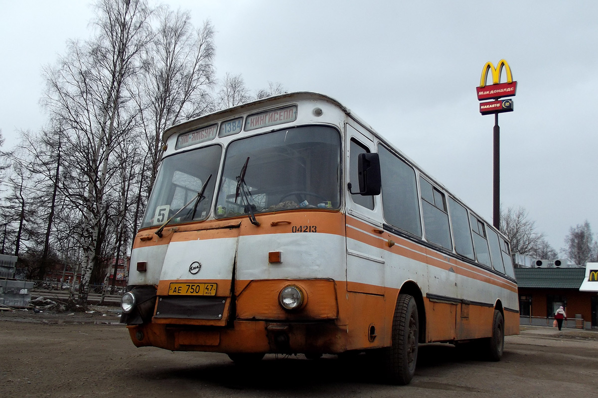 Leningradská oblast, LiAZ-677B č. 04213