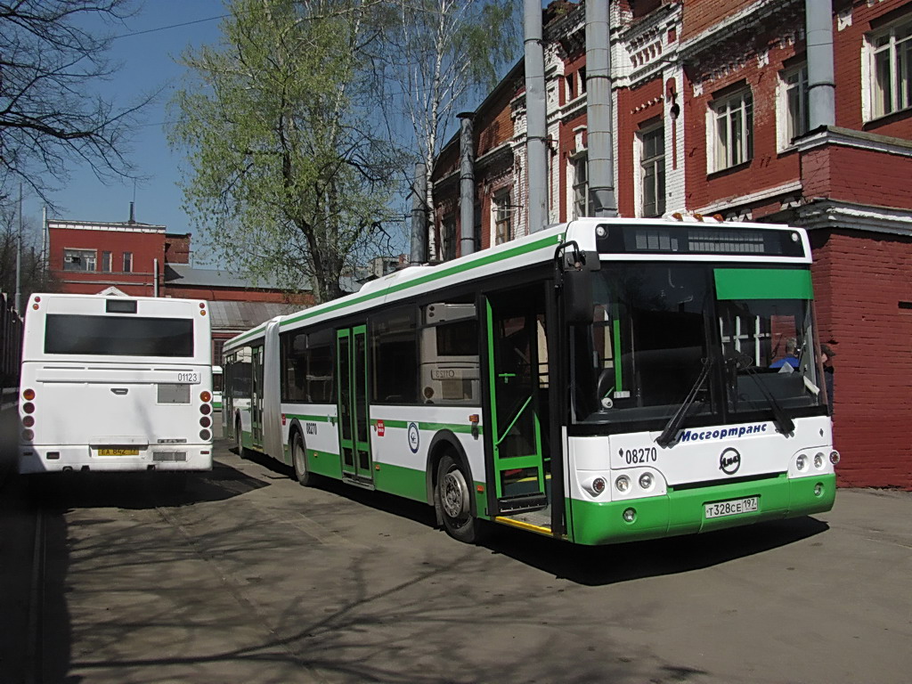 Москва, ЛиАЗ-6213.21 № 08270