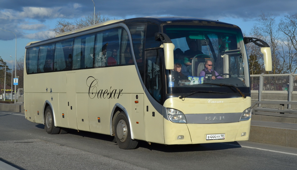 Санкт-Петербург, Zhong Tong LCK6126H Caesar № В 444 УУ 98