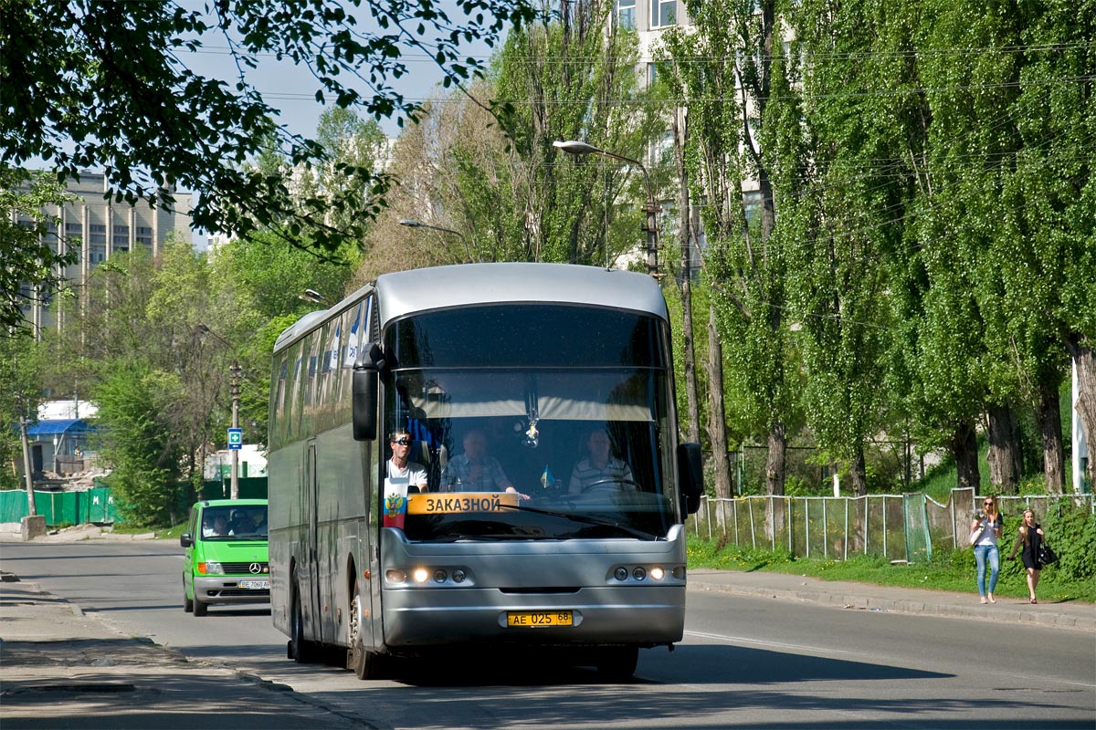 Тамбовская область, Neoplan N316SHD Euroliner № АЕ 025 68