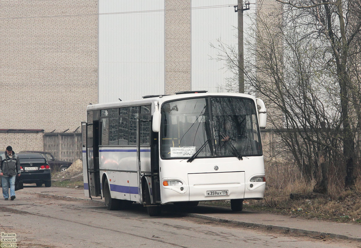 Санкт-Петербург, КАвЗ-4238-00 № К 359 АУ 178