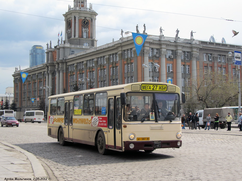 Свердловская область, Mercedes-Benz O305 № ВТ 587 66