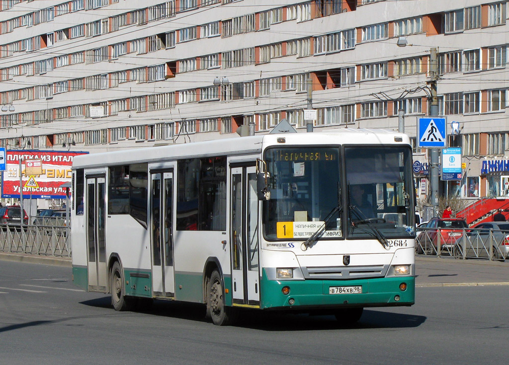 Sankt Petersburg, NefAZ-5299-30-32 Nr. 2684