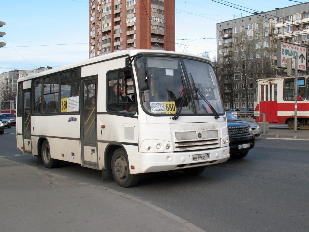 Санкт-Петербург, ПАЗ-320402-05 № 208