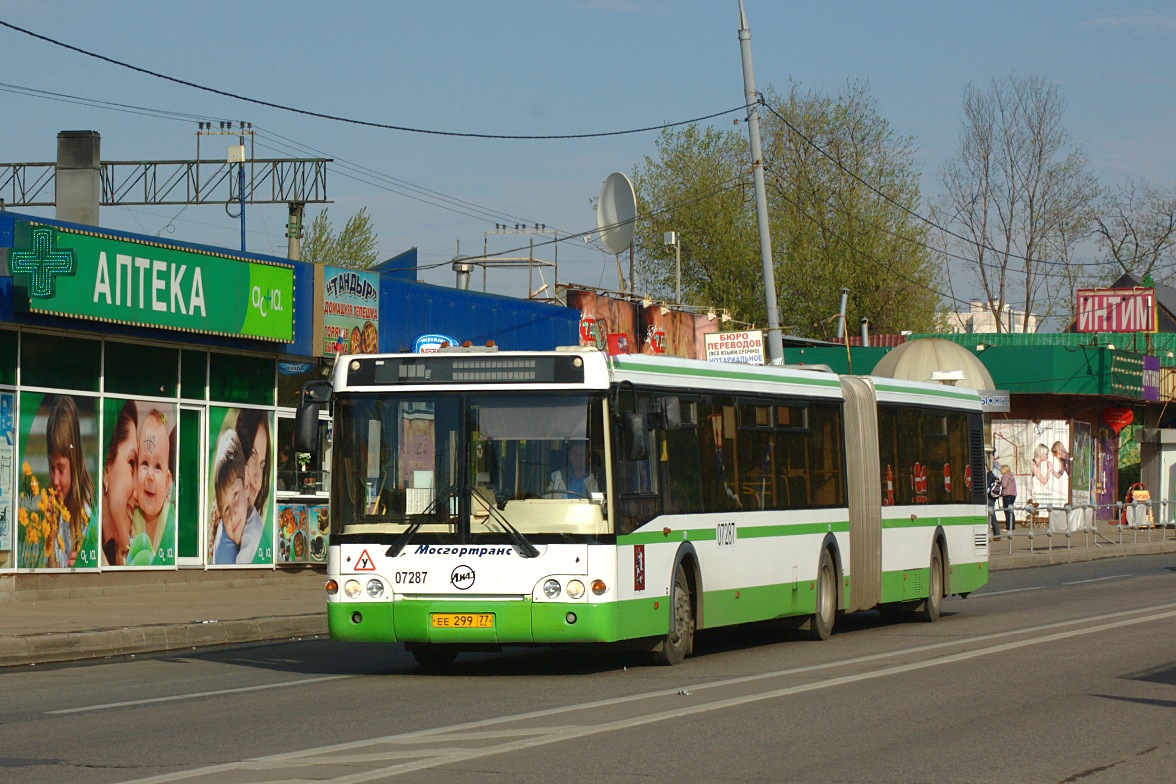 Москва, ЛиАЗ-6213.20 № 07287