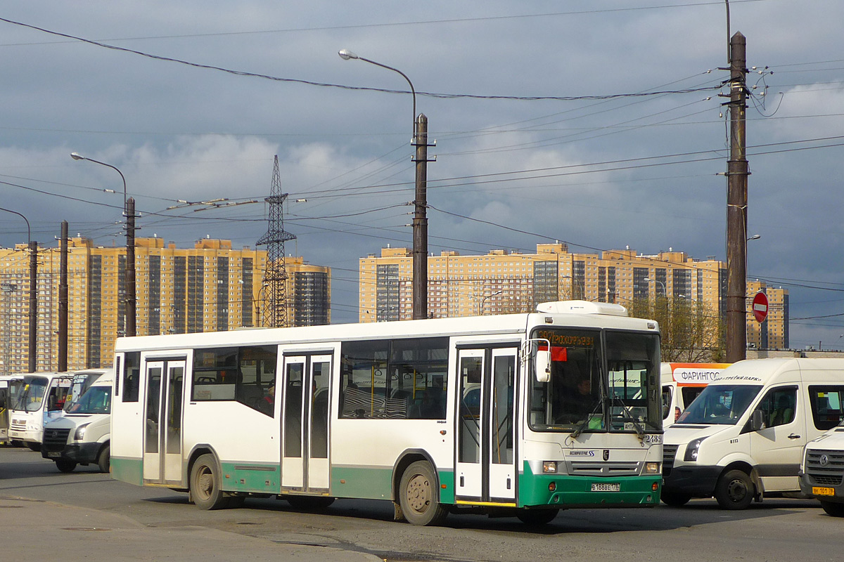 Sankt Petersburg, NefAZ-5299-30-32 Nr 2489