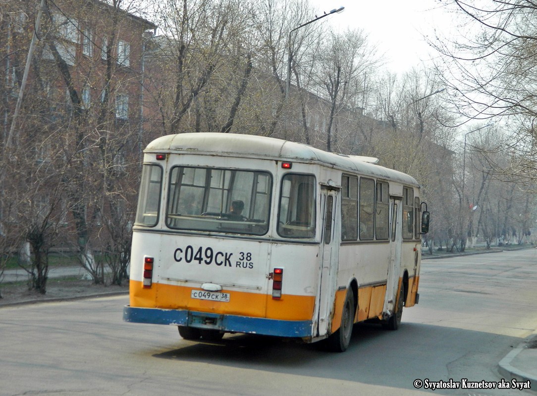 Irkutsk region, LiAZ-677M # С 049 СК 38