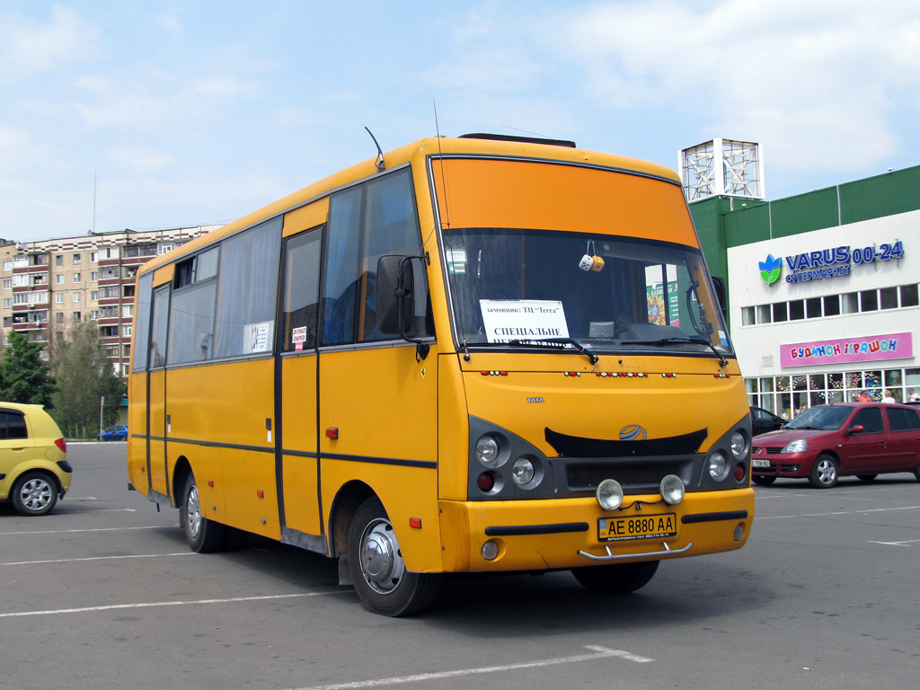 Днепропетровская область, I-VAN A07A1-60 № AE 8880 AA