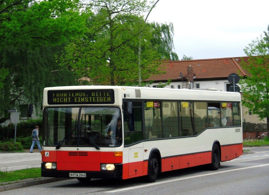 Гамбург, Mercedes-Benz O405N2 № 8102