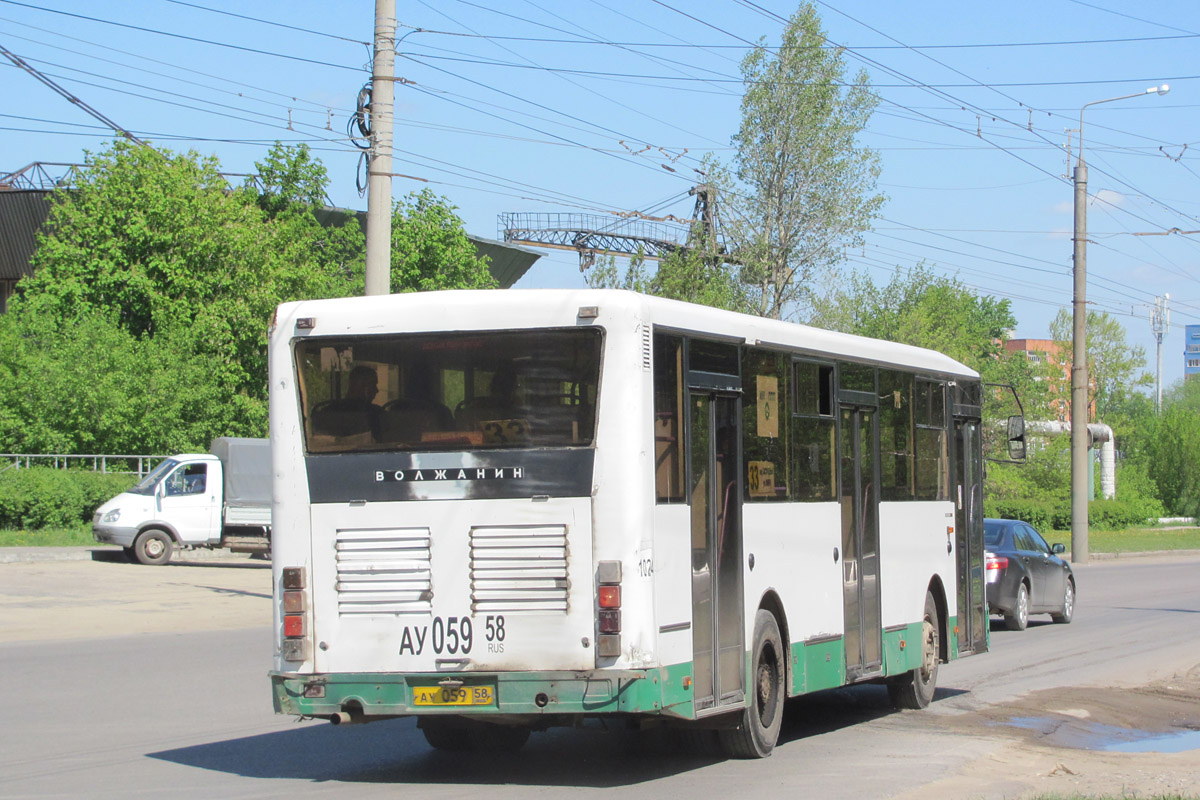 Пензенская область, Волжанин-5270-10-04 № 1024