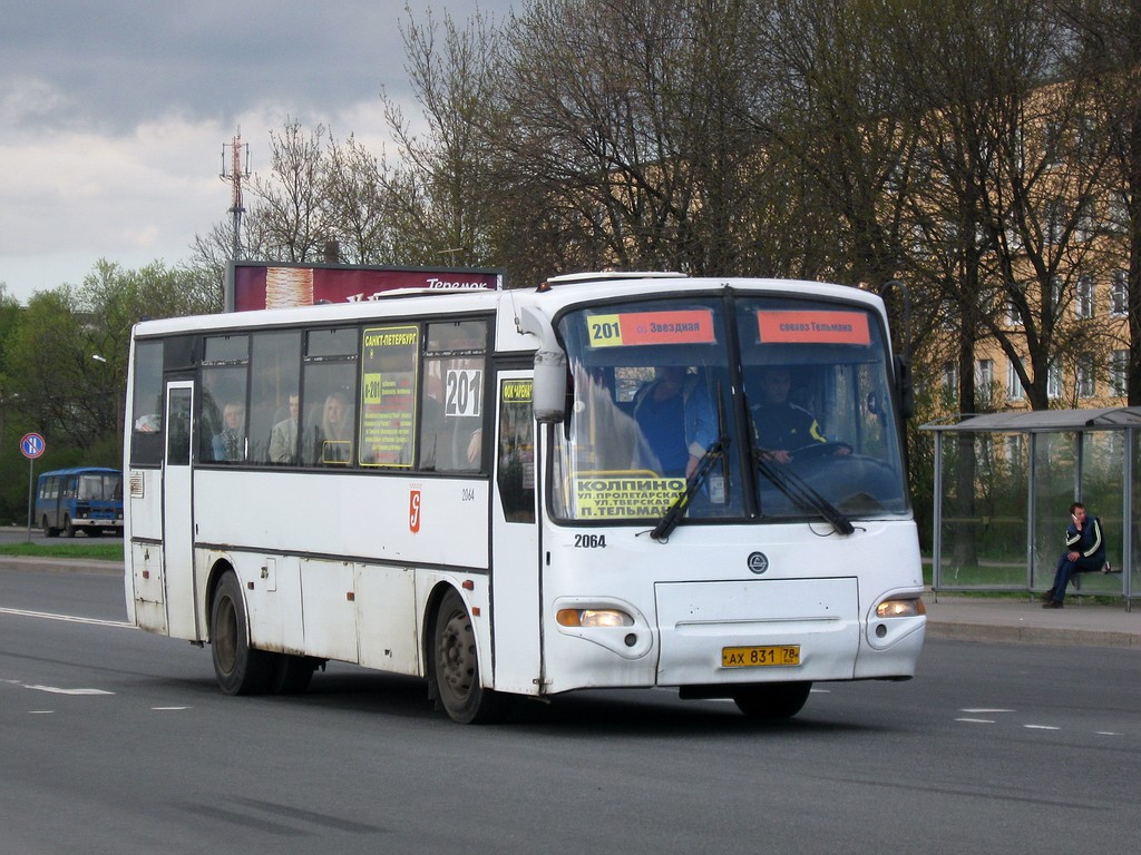 Санкт-Петербург, КАвЗ-4238-00 № 2064