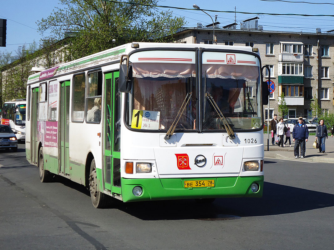 Sankt Petersburg, LiAZ-5256.25 Nr. n026