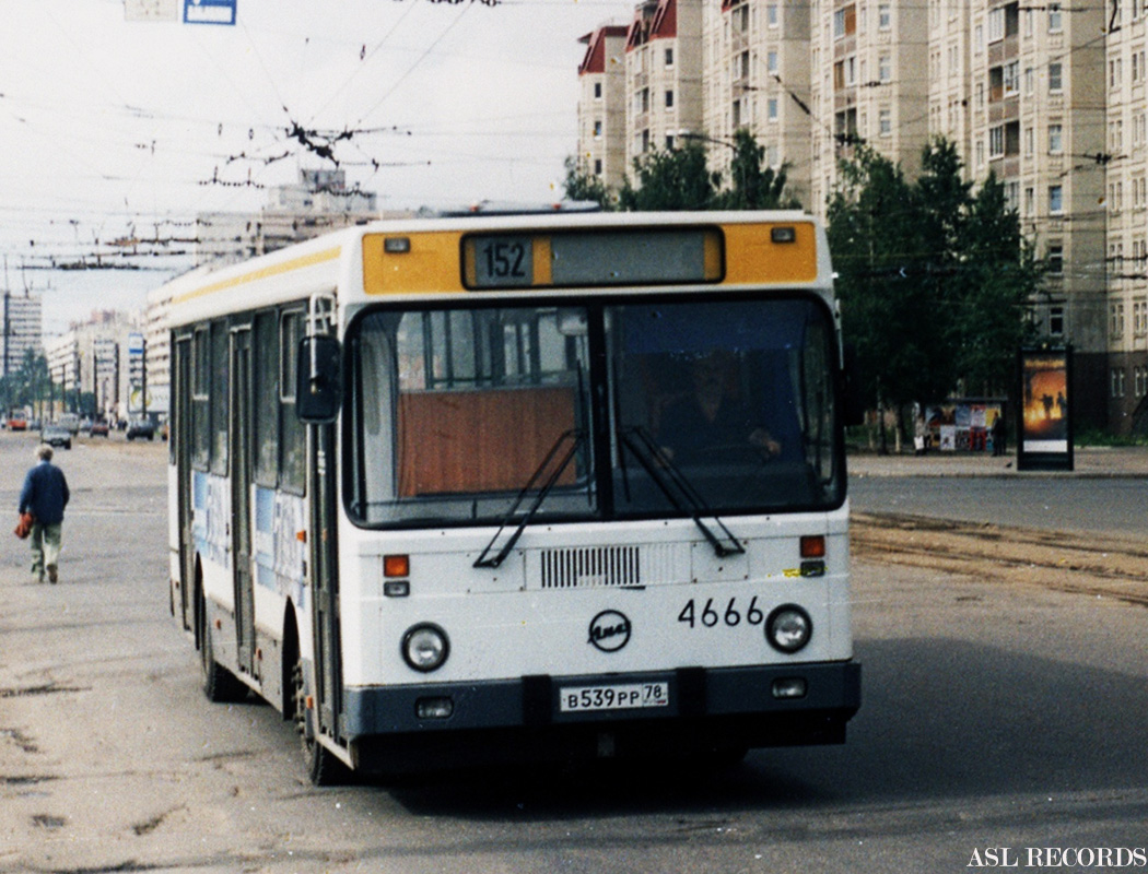 Санкт-Петербург, ЛиАЗ-5256.25 № 4666