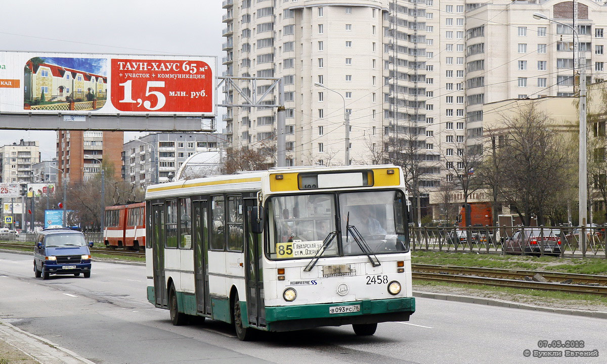 Санкт-Петербург, ЛиАЗ-5256.25 № 2458