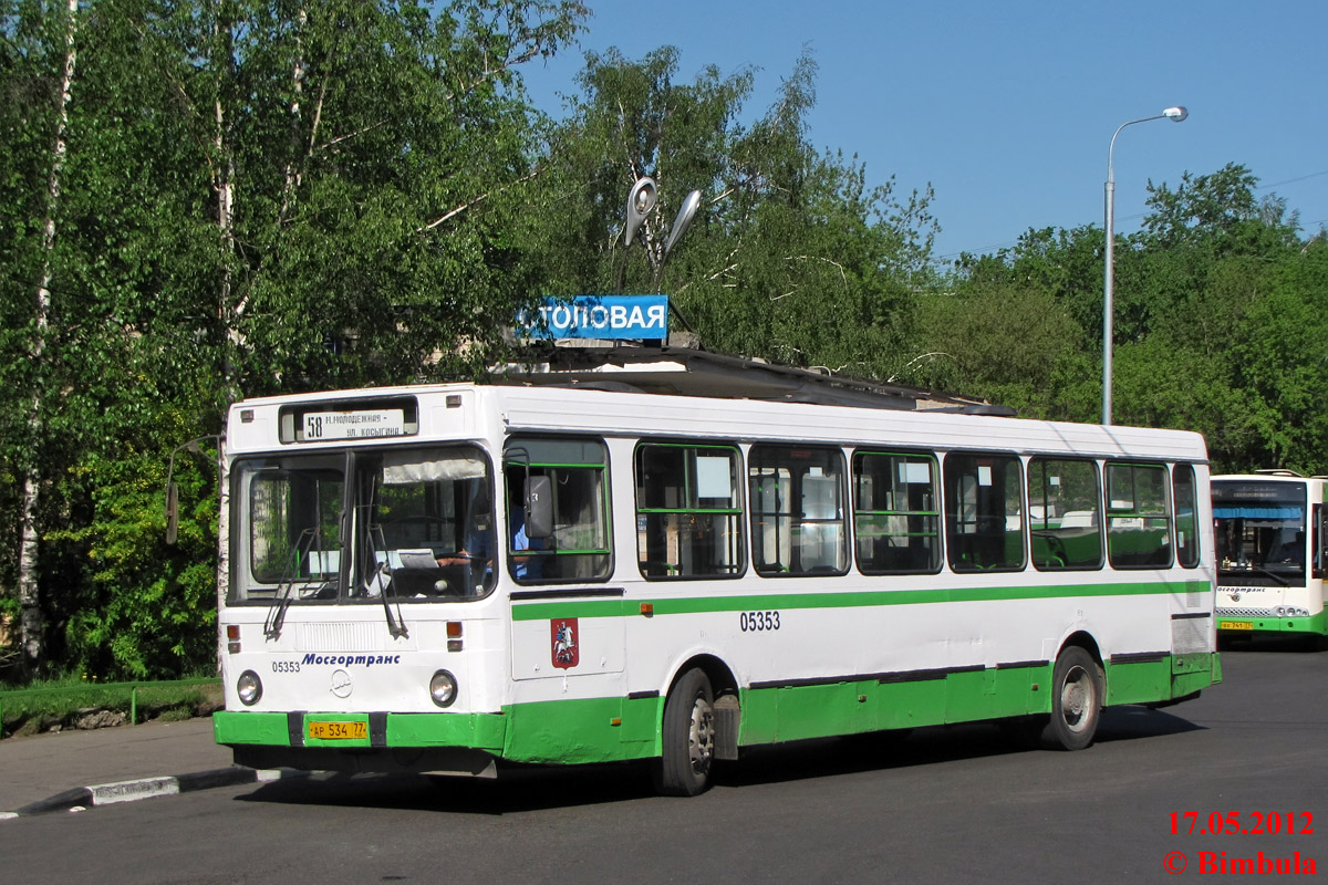 Москва, ЛиАЗ-5256.25 № 05353