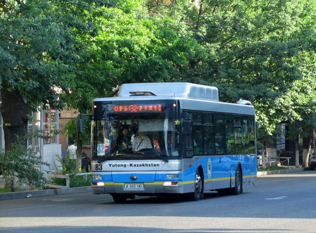 Алматы, Yutong ZK6120HGM № 83