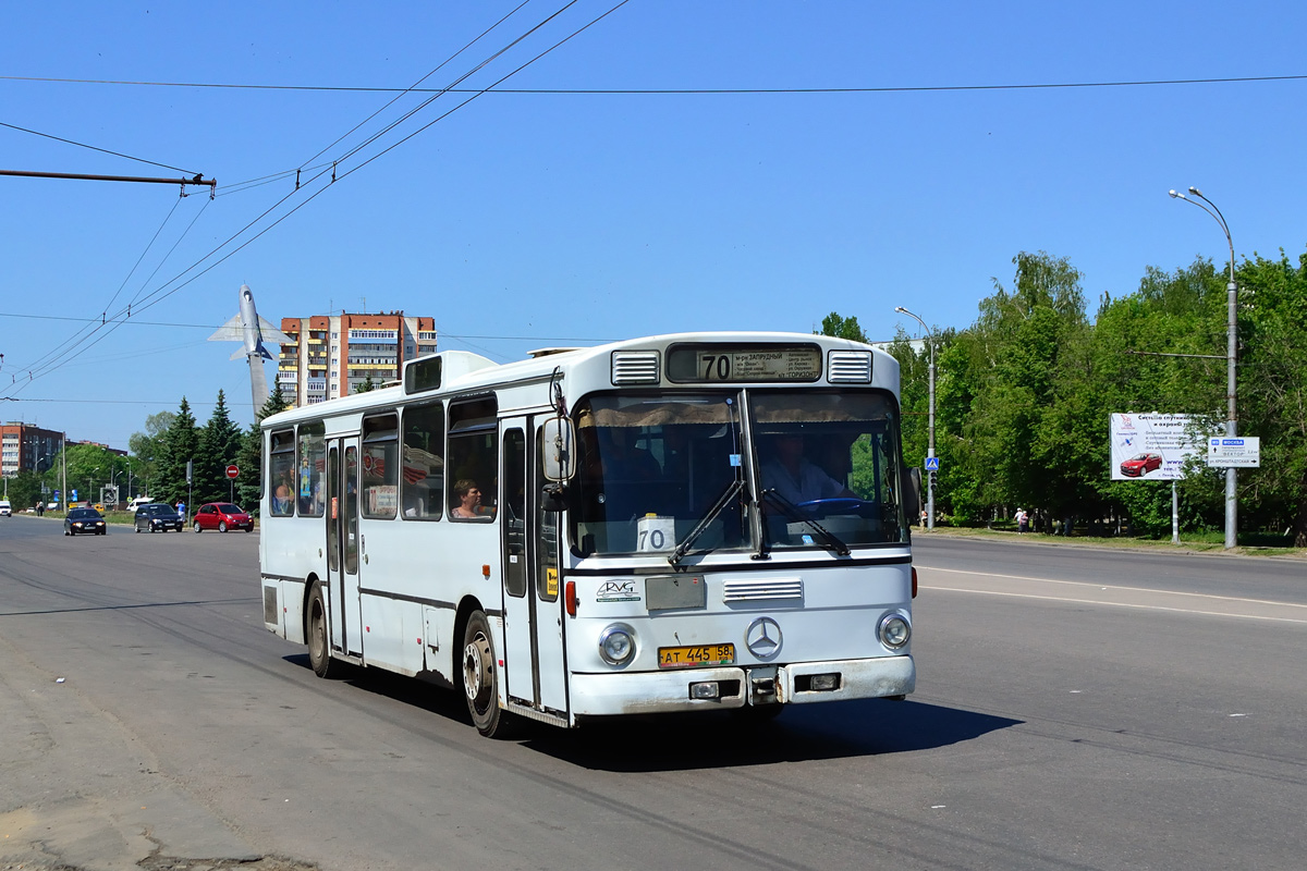 Пензенская область, Mercedes-Benz O305 № АТ 445 58