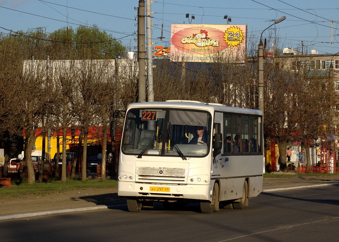 Тверская область, ПАЗ-320402-03 № АН 297 69