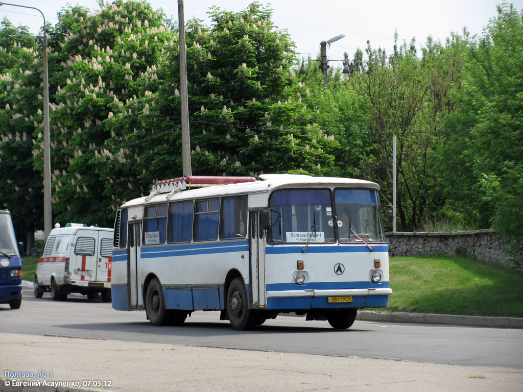 Полтавская область, ЛАЗ-695Н № 000-19 СК