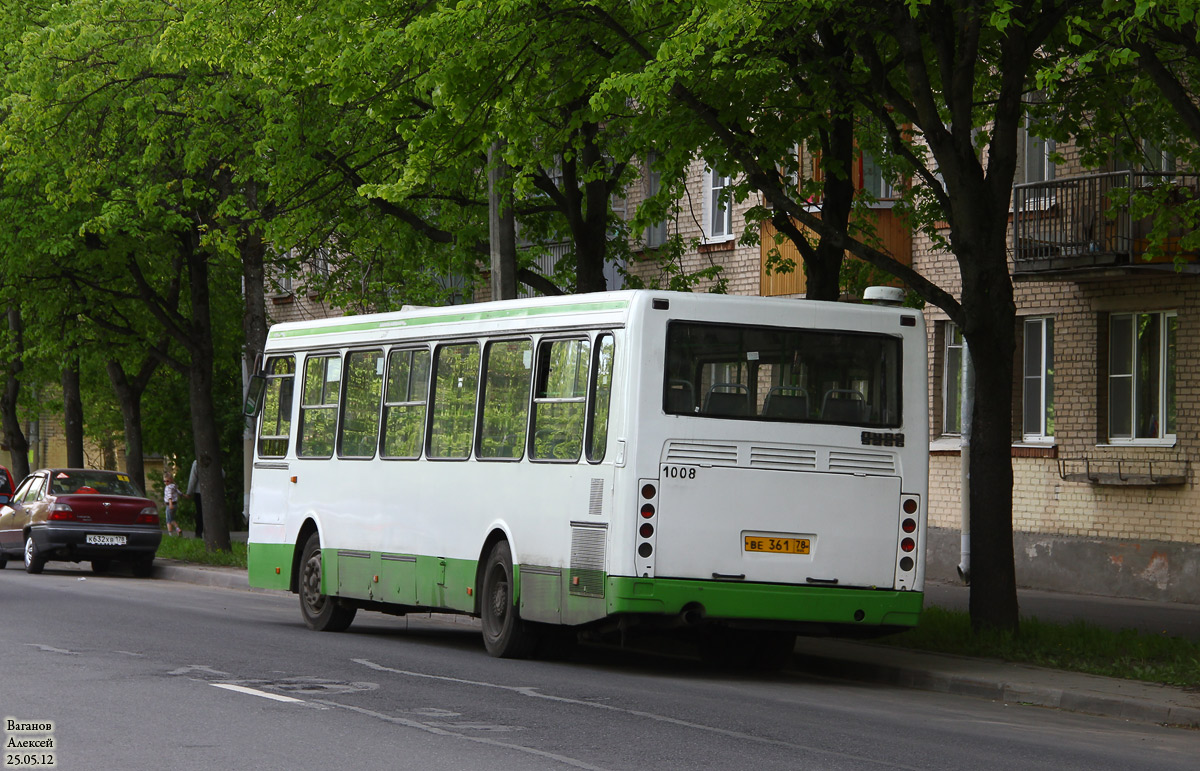 Санкт-Петербург, ЛиАЗ-5256.25 № n008