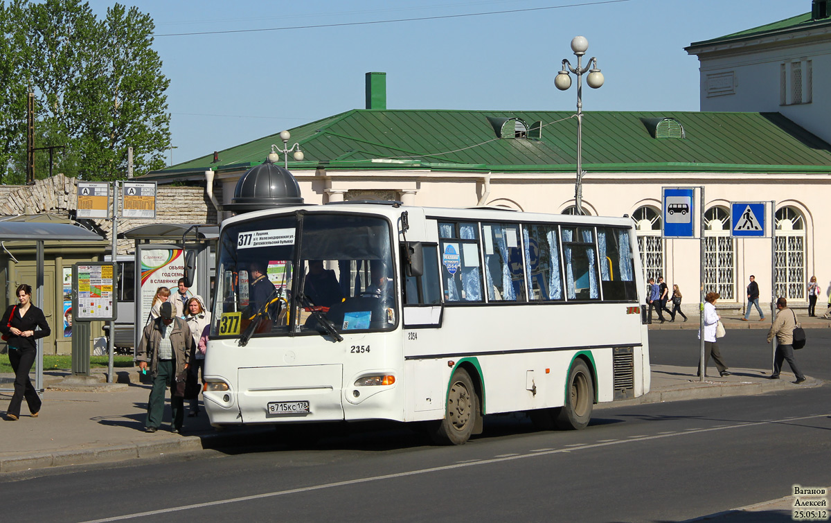 Санкт-Петербург, КАвЗ-4235-03 № 2354