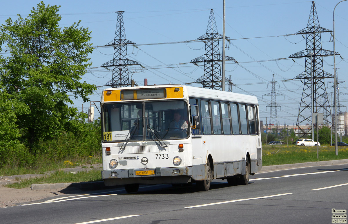 Санкт-Петербург, ЛиАЗ-5256.25 № 7733