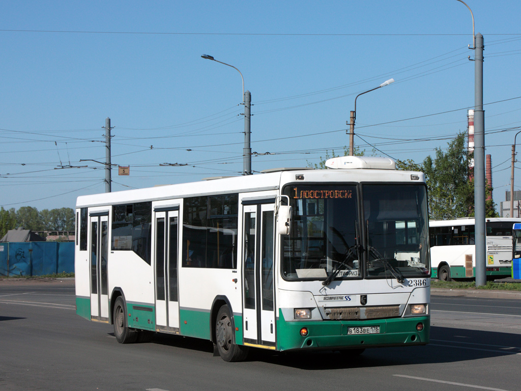 Sankt Petersburg, NefAZ-5299-30-32 Nr 2386