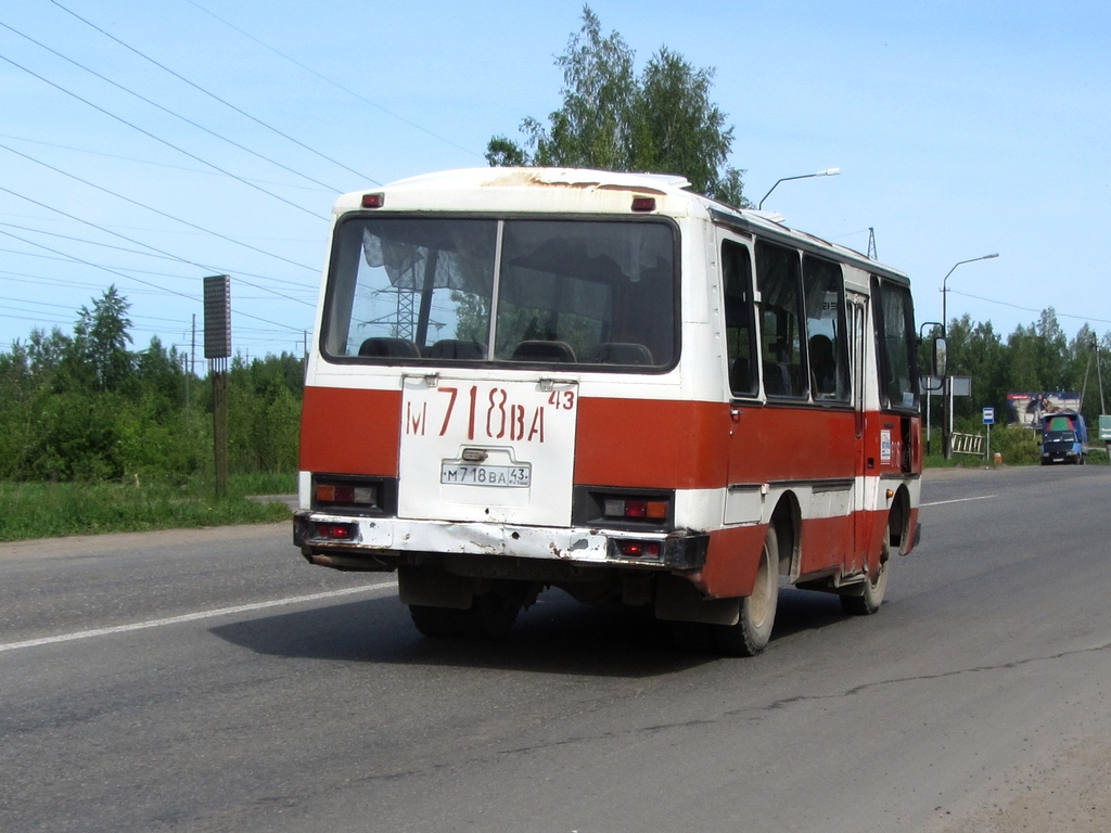 Кировская область, ПАЗ-3205 (00) № М 718 ВА 43