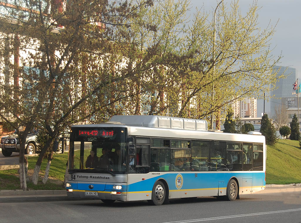 Алматы, Yutong ZK6120HGM № 94