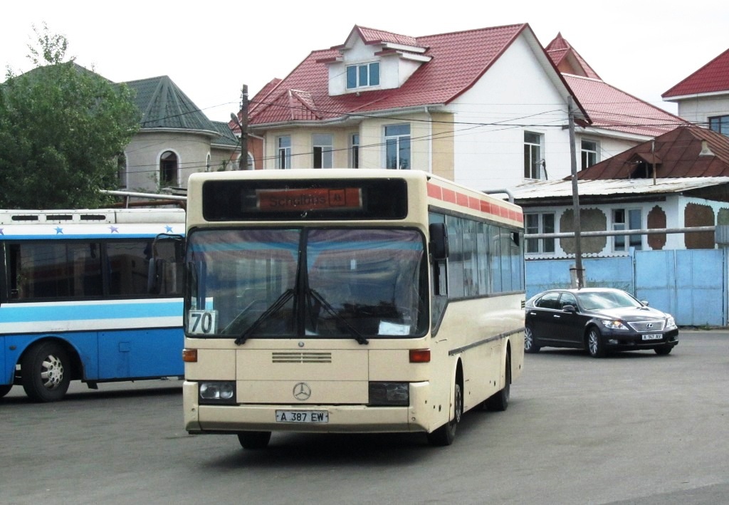 Алматы, Mercedes-Benz O405 № 911