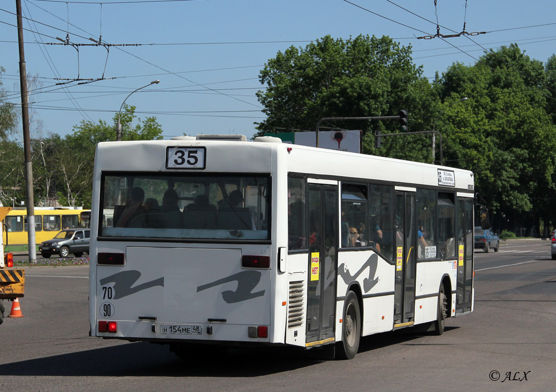 Липецкая область, Mercedes-Benz O405N2 № Н 154 МЕ 48